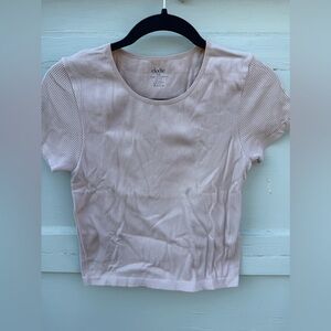 Elodie Women's Short Sleeve Ribbed Tee in Cream
